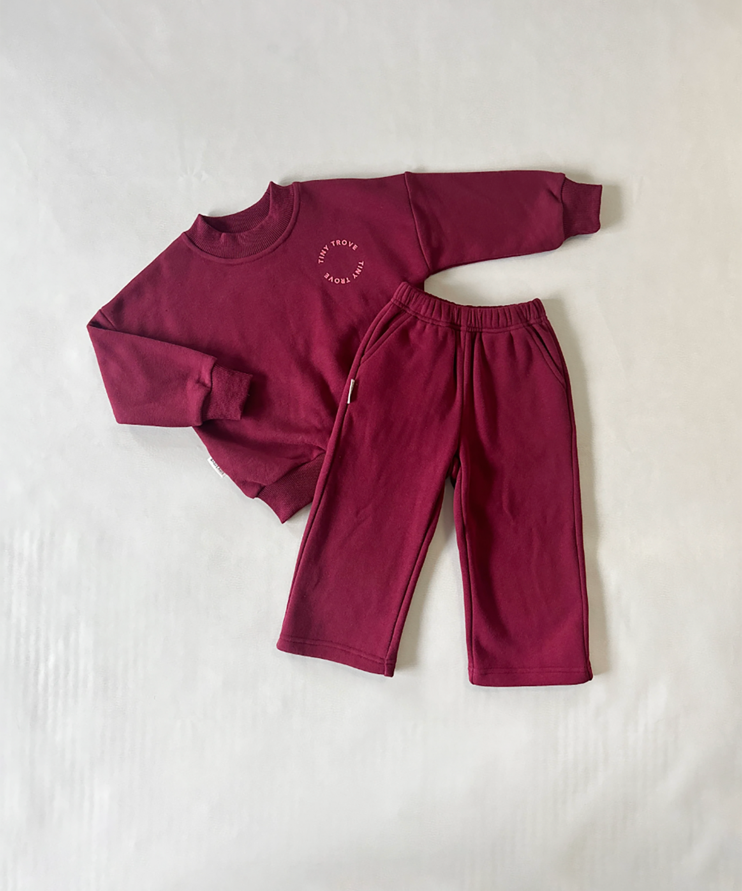 Sets and tracksuits